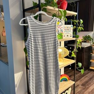 Universal Thread White and Black Striped Ribbed Tank Top